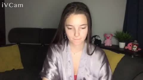 Leya online show from 10-30-25, 05:13