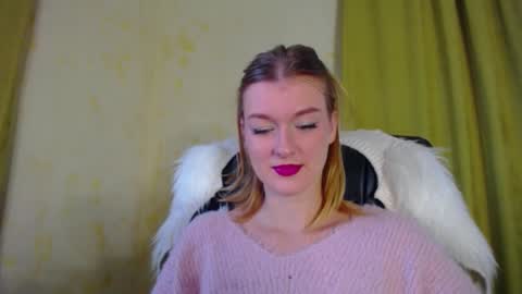 mysticvenus_ online show from 12-14-25, 09:25