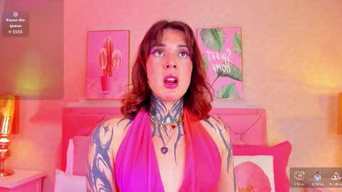 Snapshot of mystikdoll chatting on 12-15-25, 03:44 Misteika online show from 12-15-25, 03:44