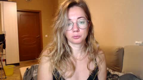 Maya online show from 12-05-24, 03:37