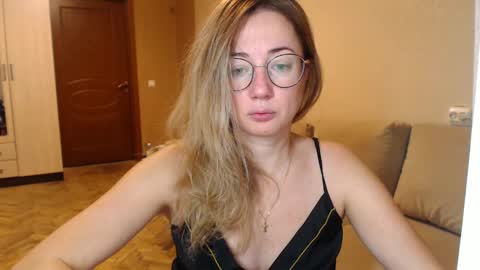 Maya online show from 12-22-24, 08:47