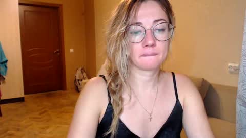 Maya online show from 01-22-25, 04:02