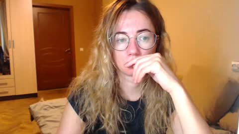 Maya online show from 01-28-25, 03:36