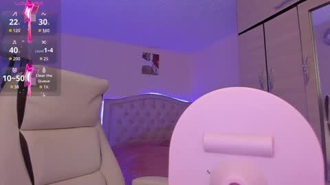 Snapshot of naath_ chatting on 01-24-25, 02:49 anny online show from 01-24-25, 02:49