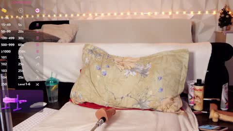 Snapshot of naathasa_ chatting on 02-06-25, 01:54 Naathasa   online show from 02-06-25, 01:54