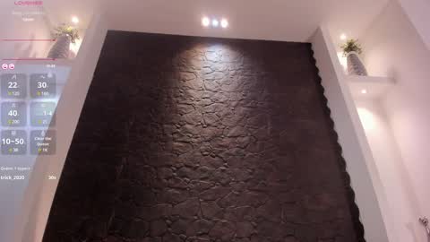    online show from 01-11-25, 01:48