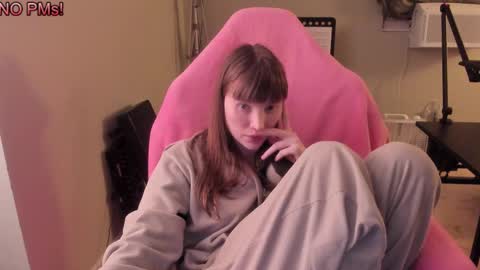 Natalie Marlo online show from 09-30-25, 06:07