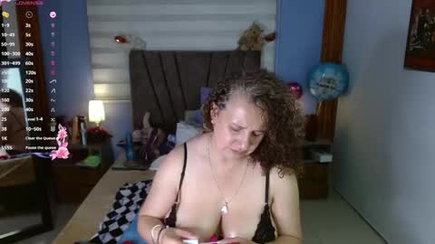 nadia_84 online show from 02-19-26, 07:21
