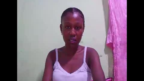 Snapshot of nah296652 chatting on 02-17-26, 08:11 nah296652 online show from 02-17-26, 08:11