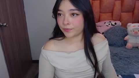 nahia cute     only   online show from 02-17-26, 02:02