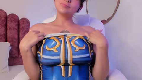 Nahia INDEPENDENT MODEL P online show from 01-30-25, 07:15