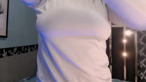 Nahomy online show from 10-05-25, 12:20