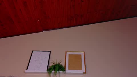  VICTORIA  online show from 03-20-26, 07:52