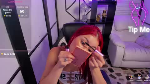 Nahomi online show from 09-09-25, 05:07