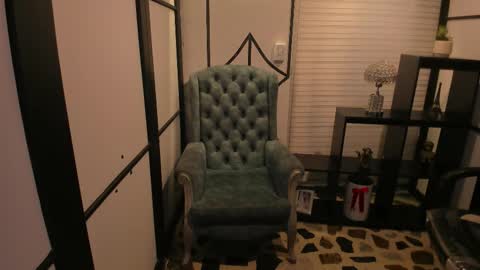 Nahomi online show from 12-01-25, 04:39