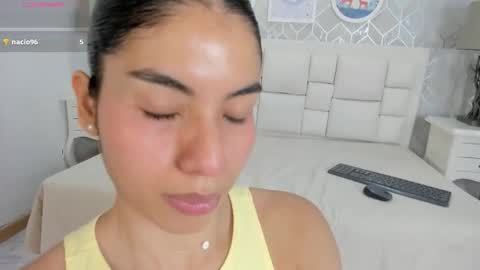 naia_cox online show from 01-10-26, 03:41