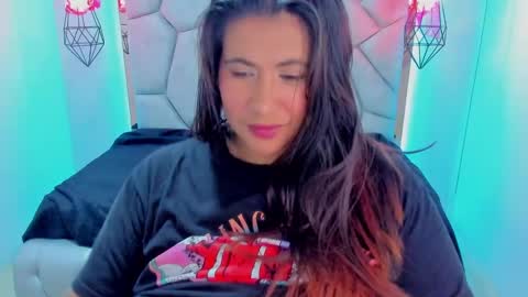 Snapshot of naia_karter chatting on 02-08-25, 06:55 online show from 02-08-25, 06:55