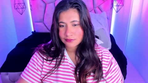 Snapshot of naia_karter chatting on 02-18-25, 07:09 online show from 02-18-25, 07:09