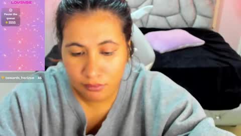 Snapshot of naia_karter chatting on 03-09-25, 01:14 online show from 03-09-25, 01:14