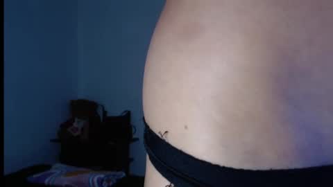 naiakit18 online show from 03-06-25, 10:26