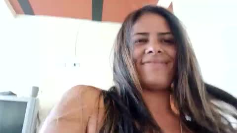 nairobi8 online show from 11-12-25, 08:19