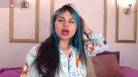 Nairovy  online show from 10-07-25, 03:47