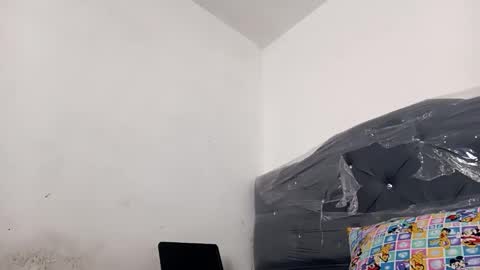 naisha and axel2 online show from 02-05-26, 05:39