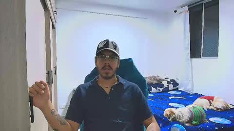 Snapshot of naitsihrc chatting on 12-15-25, 04:17 Nait online show from 12-15-25, 04:17