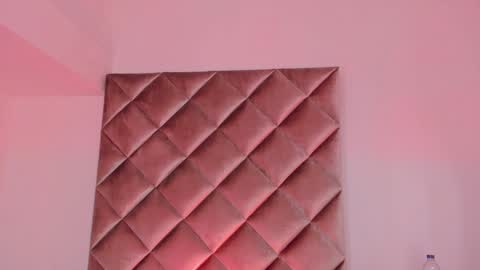 INSTAGRAM  m2221     online show from 01-14-25, 05:45