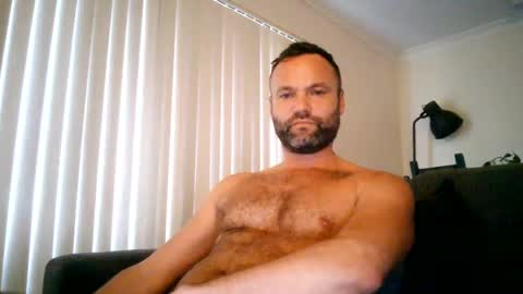 Snapshot of naked_dude25 chatting on 02-14-25, 01:13 naked_dude25 online show from 02-14-25, 01:13
