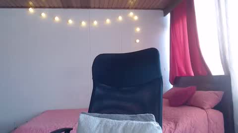 Snapshot of nala_foster chatting on 12-08-24, 02:52 Nala online show from 12-08-24, 02:52