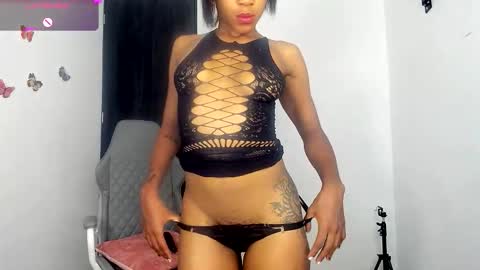 N A L A  NEW instagram nala jordan08 online show from 11-19-25, 10:10