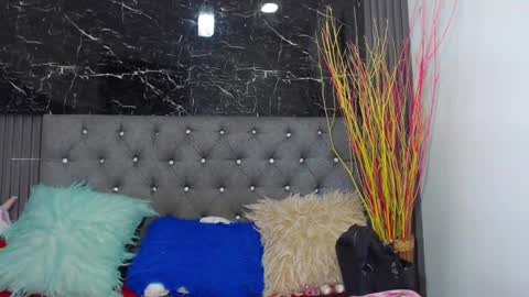 NALAROY online show from 01-29-25, 11:20