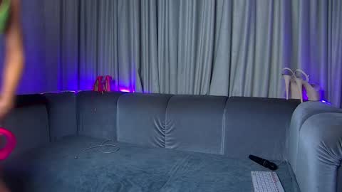 Snapshot of nally_ferrari chatting on 01-23-25, 01:30 Nally online show from 01-23-25, 01:30