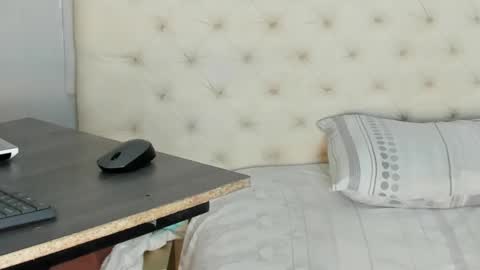 nami_sam online show from 12-04-25, 01:20