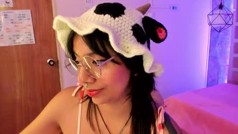 nami_usagi online show from 01-07-25, 03:12