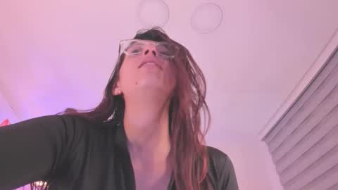 nami online show from 10-11-25, 07:12