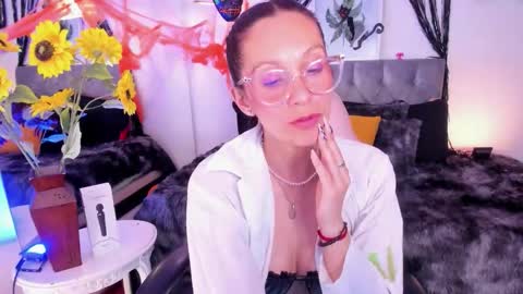 nami online show from 10-24-25, 07:05