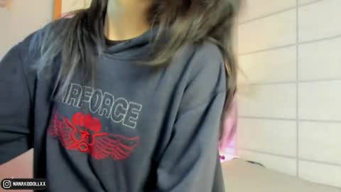 Nana  online show from 04-03-26, 01:53