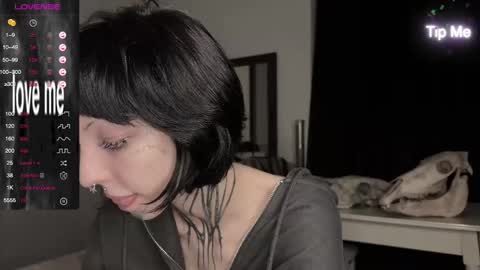 Snapshot of nananevaeragain chatting on 12-24-24, 05:34 Nana online show from 12-24-24, 05:34