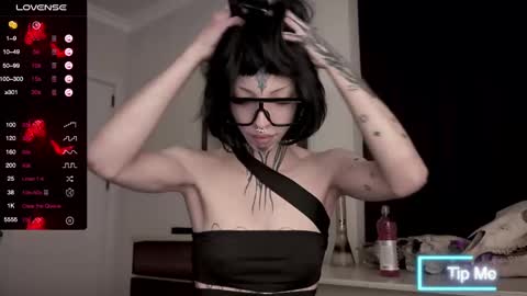 Snapshot of nananevaeragain chatting on 02-07-25, 06:13 Nana online show from 02-07-25, 06:13