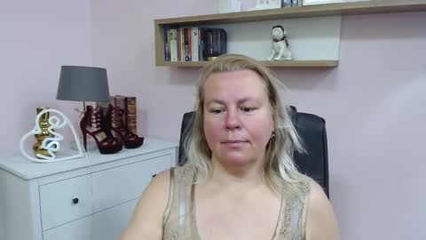 Nancy online show from 02-09-25, 11:25