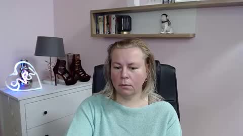 Nancy online show from 02-10-25, 09:14