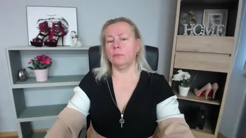 Nancy online show from 02-15-25, 11:17