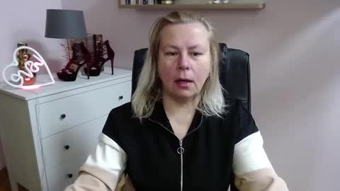 Nancy online show from 02-25-25, 05:41