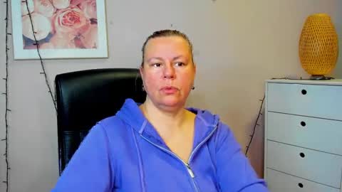 Nancy online show from 03-02-25, 11:18