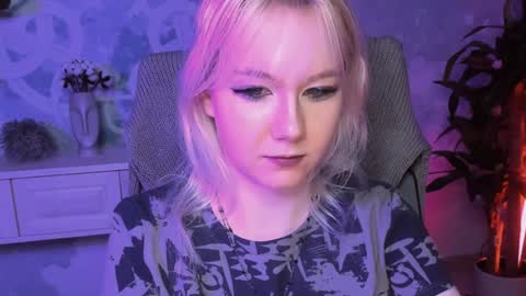 nancymartinez online show from 01-10-25, 08:18