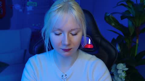 nancymartinez online show from 01-23-25, 05:13