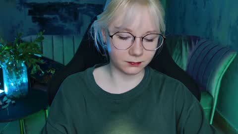 nancymartinez online show from 02-08-25, 08:09