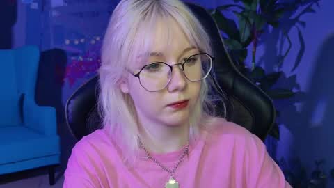 nancymartinez online show from 02-18-25, 08:38